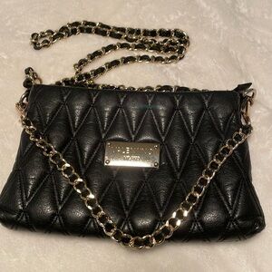 VALENTINO BY MARIO VALENTINO
Vanille D Sauvage Quilted Shoulder Bag